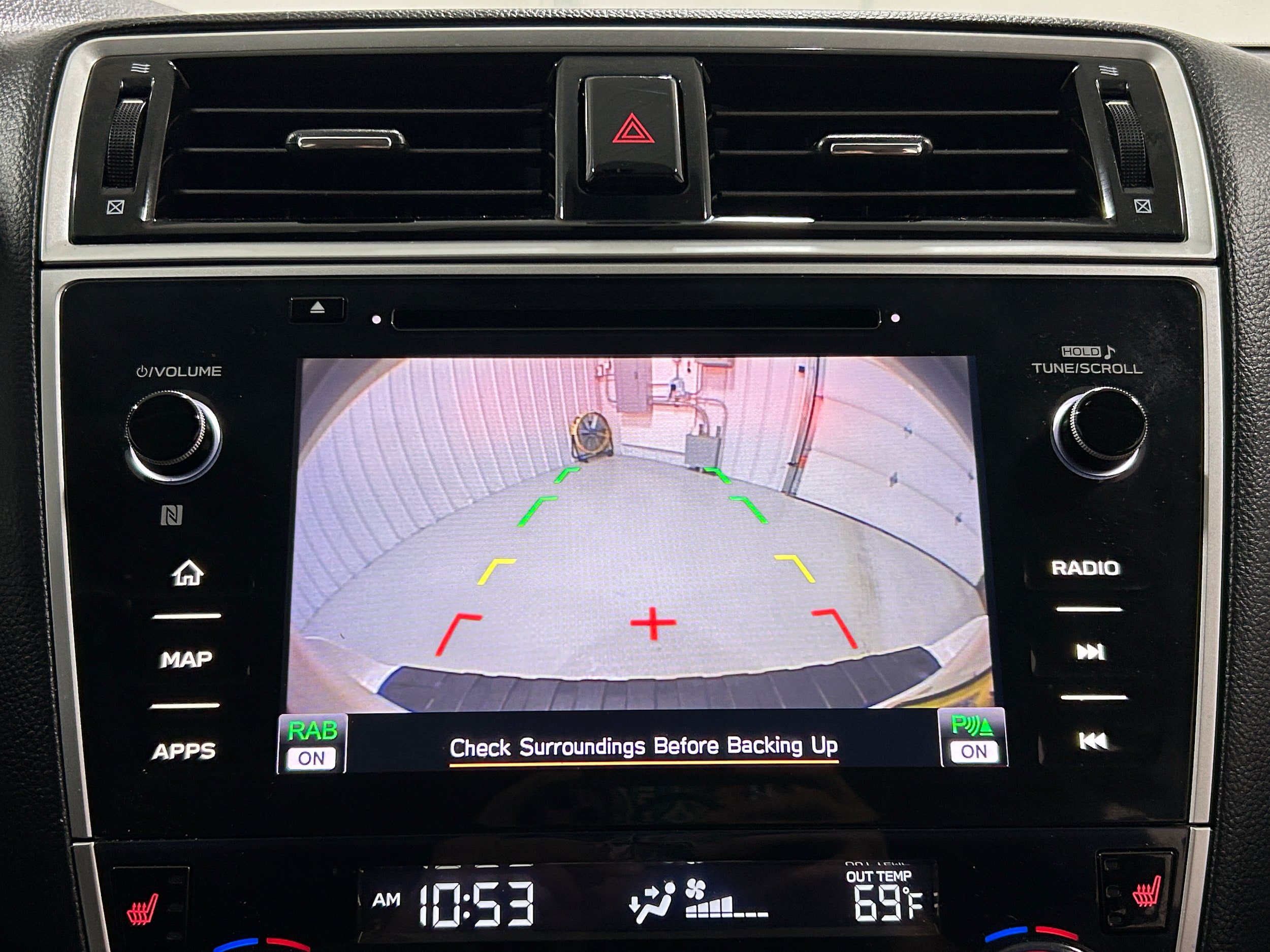 Used 2019 Subaru Outback 2.5i Touring AWD/4WD image 9