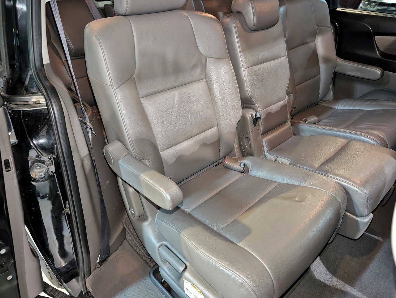 Used 2014 Honda Odyssey EX-L image 27