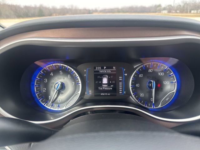 Used 2024 Chrysler Voyager LX image 14