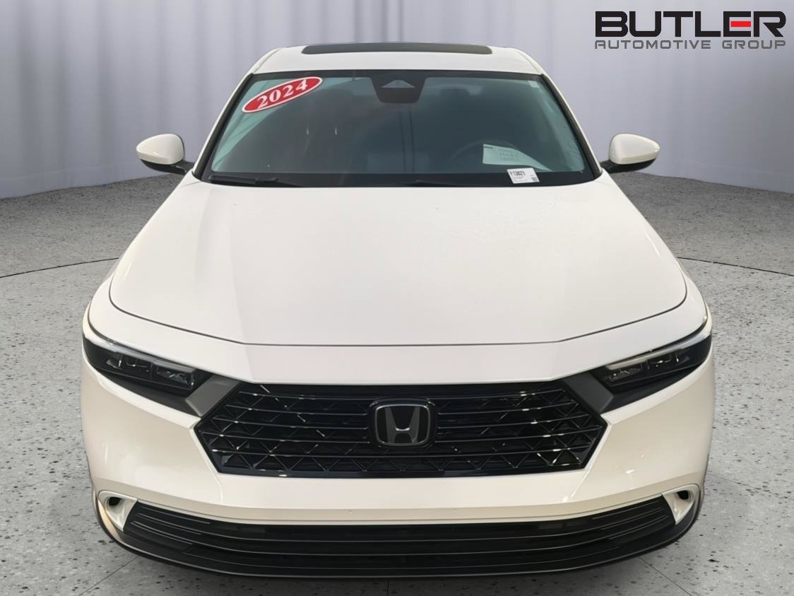 Used 2024 Honda Accord EX image 9
