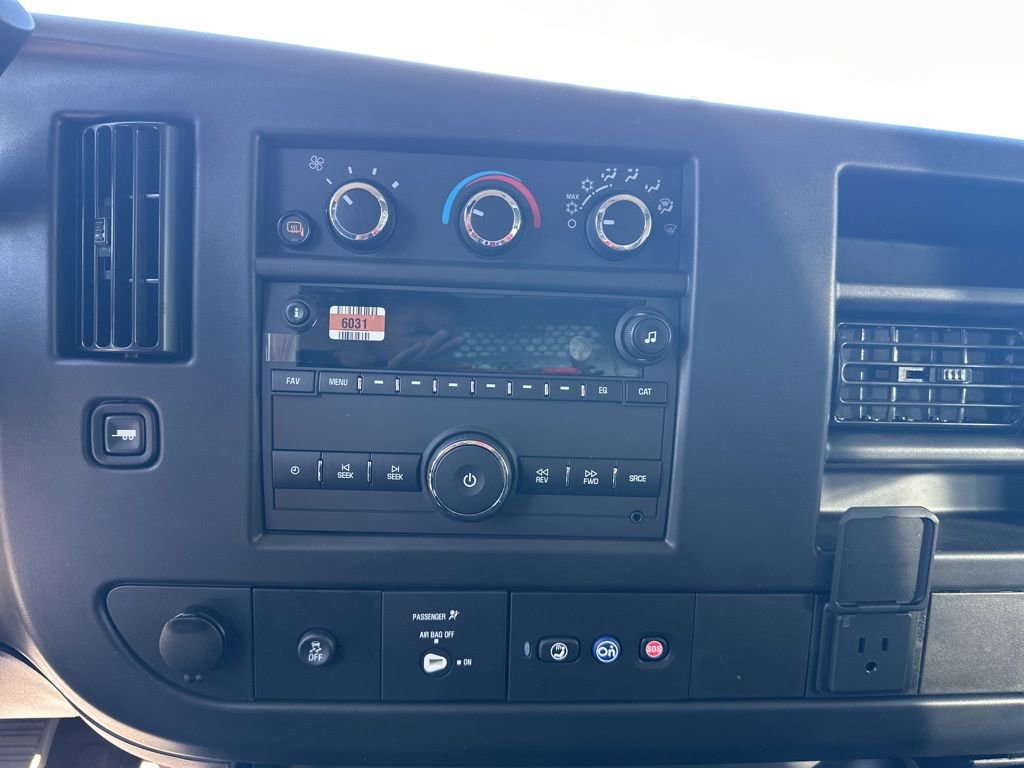 New 2025 Chevrolet Express 2500 Work Van w/ Driver Convenience Package image 23