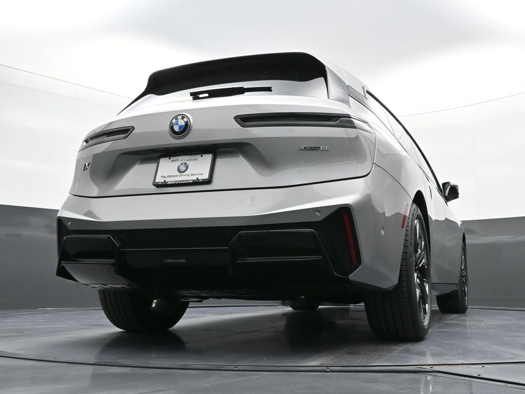 New 2026 BMW iX xDrive60 w/ M Sport Package image 30