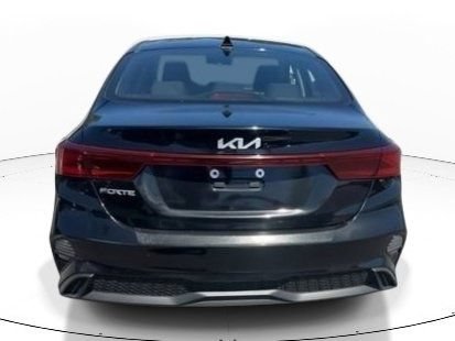 Used 2023 Kia Forte LXS FWD image 8