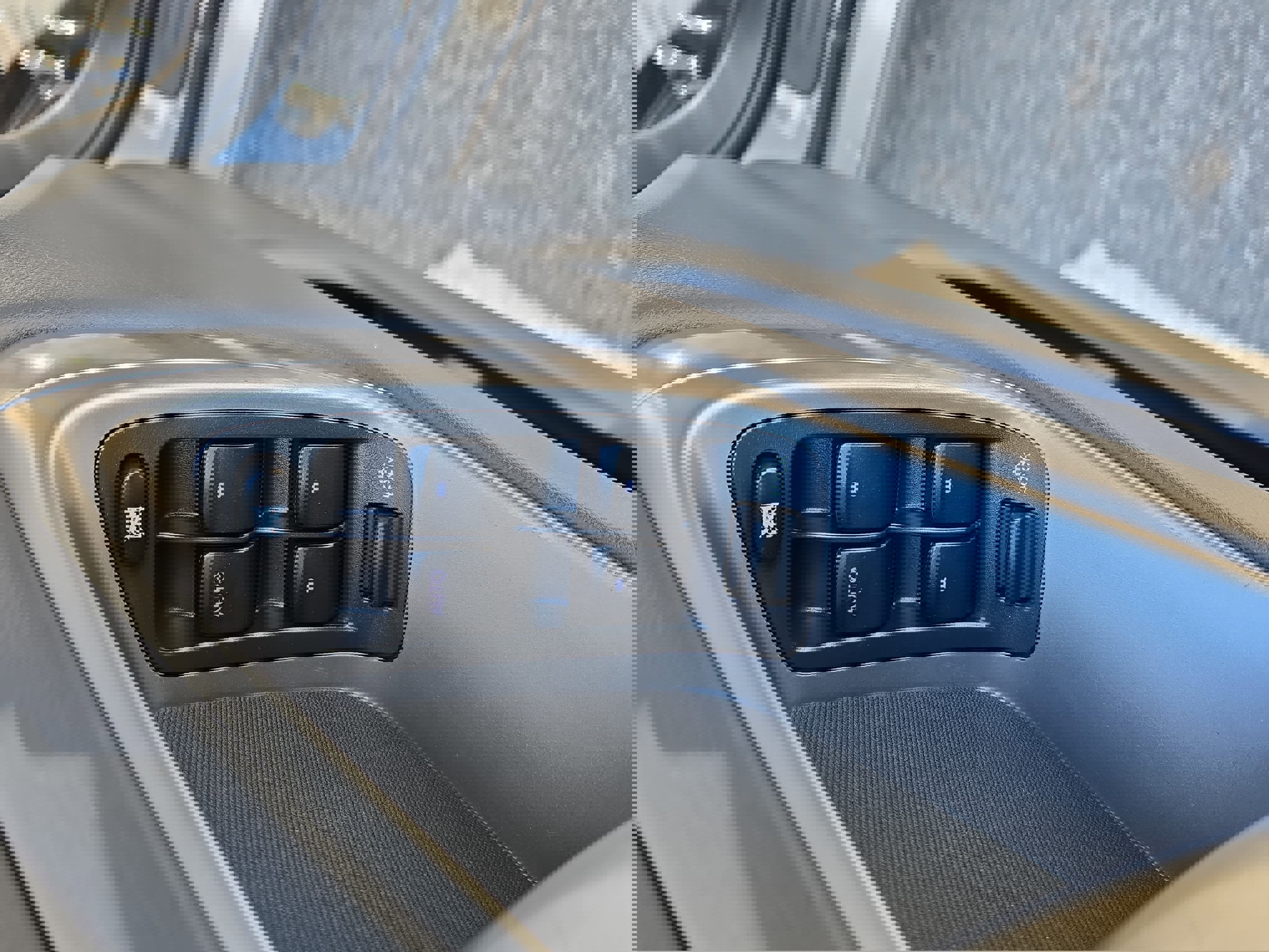 Used 2009 Subaru Outback 2.5i Special Edition image 28