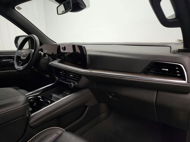 Used 2025 Chevrolet Tahoe Premier image 32