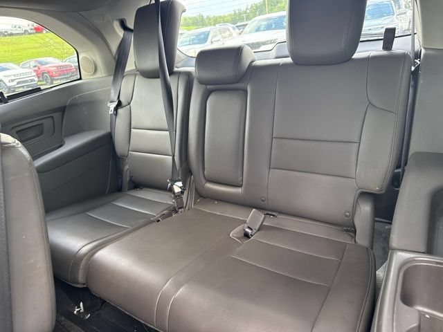 Used 2015 Honda Odyssey Touring image 9