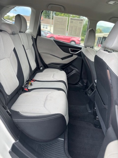 Used 2022 Subaru Forester 2.5i AWD/4WD image 16