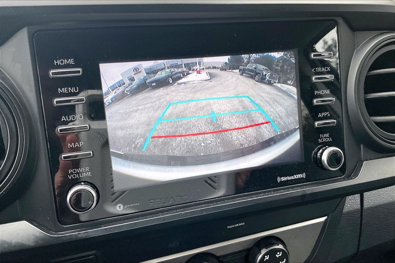 Used 2020 Toyota Tacoma SR AWD/4WD image 19