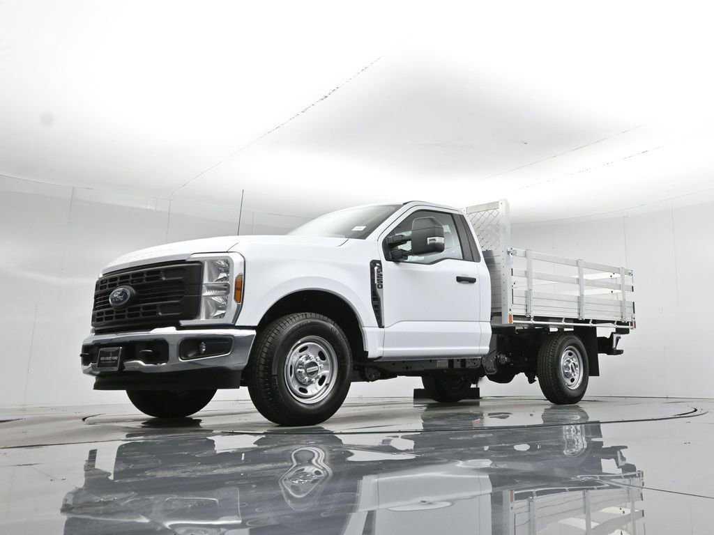New 2026 Ford F250 XL w/ XL Chrome Package image 44