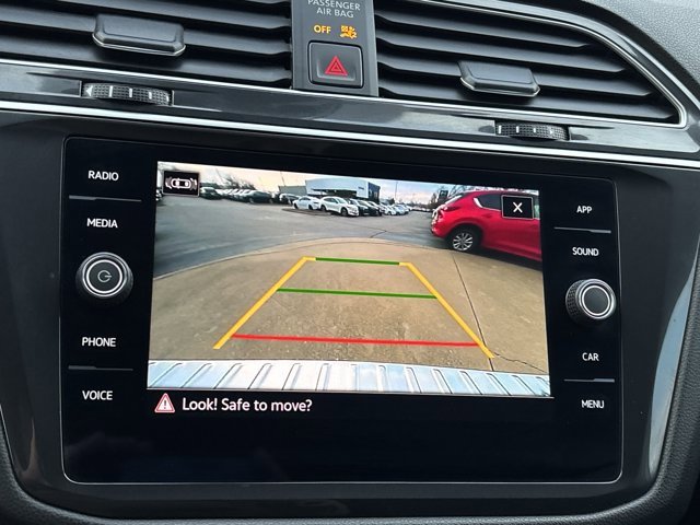 Used 2024 Volkswagen Tiguan S image 31