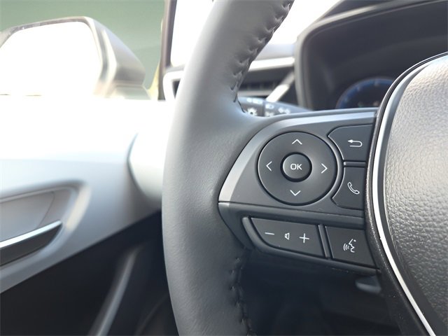 Used 2026 Toyota Corolla SE w/ SE Package image 23