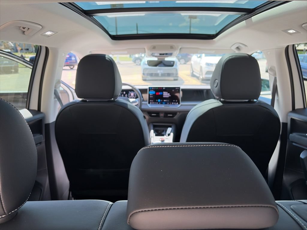 Certified 2026 Volkswagen Tiguan SE AWD/4WD image 15