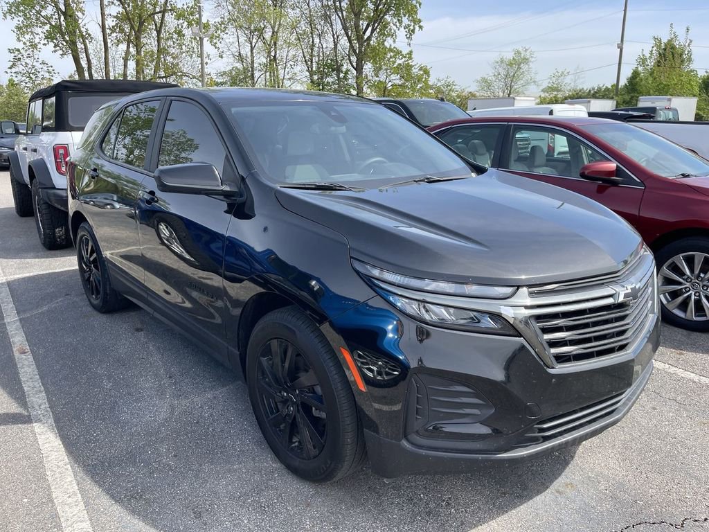 Used 2024 Chevrolet Equinox LS w/ Midnight Edition FWD image 12