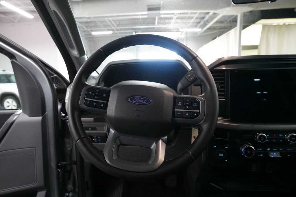 Used 2025 Ford F150 XLT w/ Equipment Group 301A Standard AWD/4WD image 4