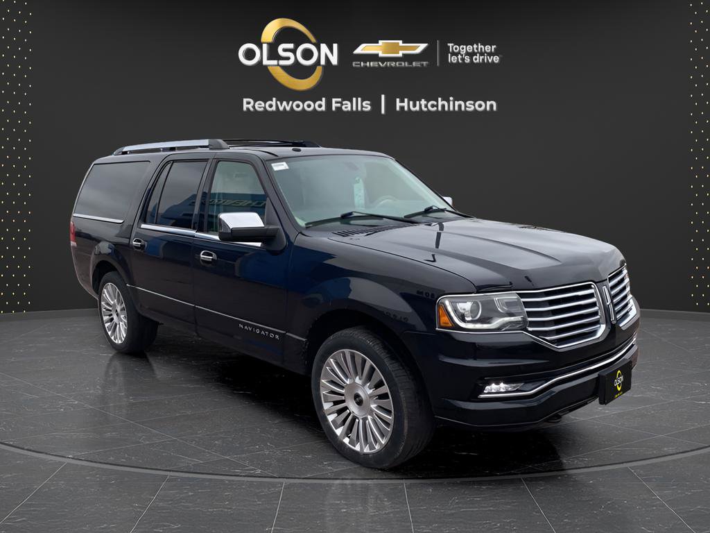 Used 2015 Lincoln Navigator L 4WD w/ Equipment Group 101A Reserve image 7