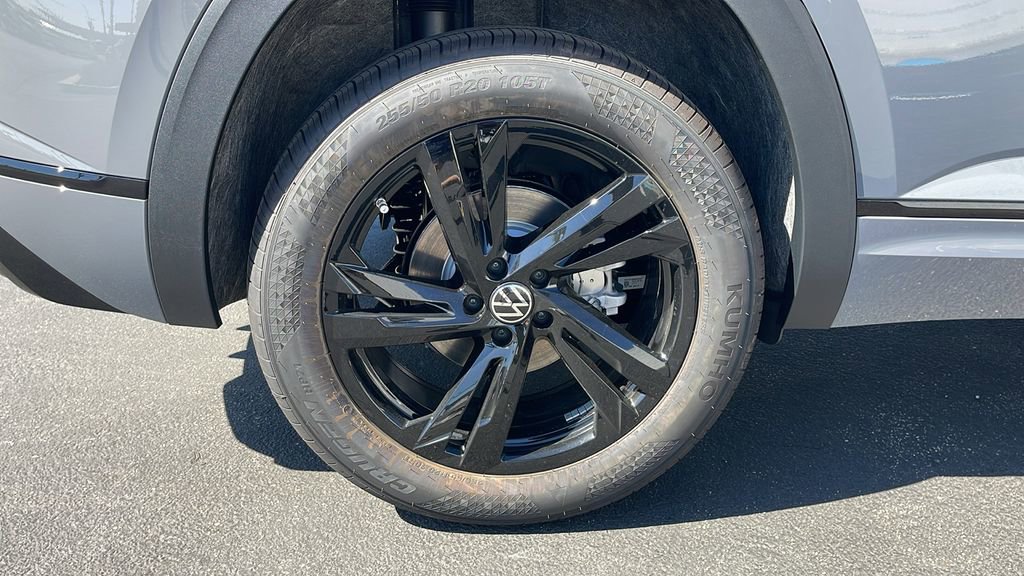 New 2026 Volkswagen Atlas Cross Sport SEL R-Line AWD/4WD image 32