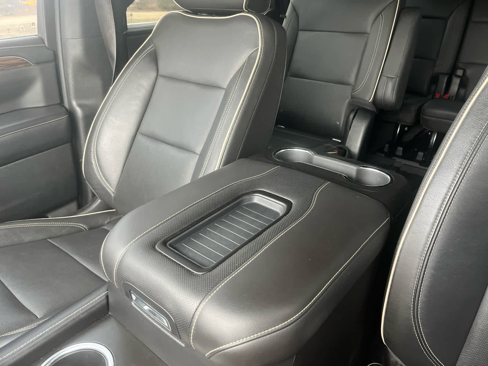 Used 2021 Chevrolet Tahoe Premier image 23