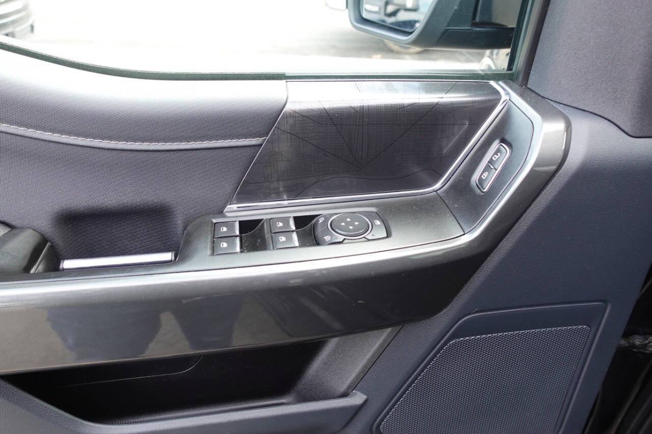 Used 2022 Ford F150 XLT w/ Equipment Group 302A High image 17