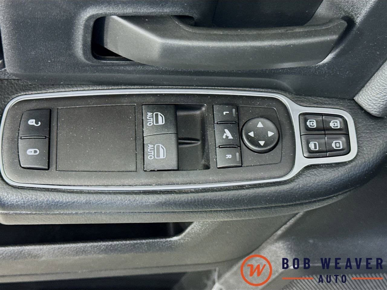 Used 2024 RAM 2500 Tradesman w/ Chrome Appearance Group AWD/4WD image 21