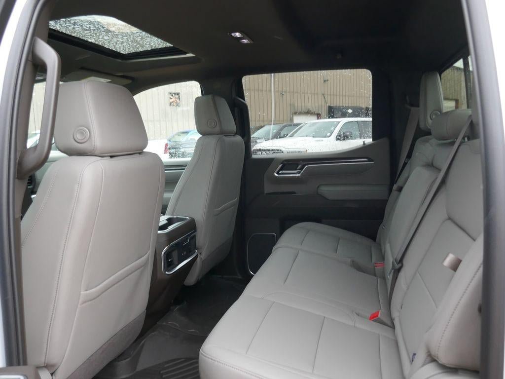 New 2026 Chevrolet Silverado 1500 LTZ w/ LTZ Premium Package AWD/4WD image 17