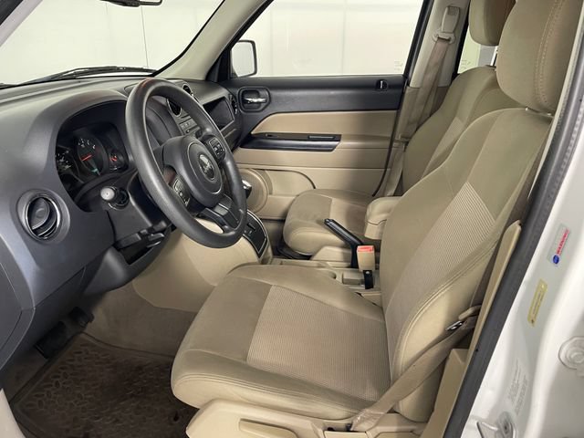 Used 2012 Jeep Patriot Sport w/ PWR Value Group AWD/4WD image 2