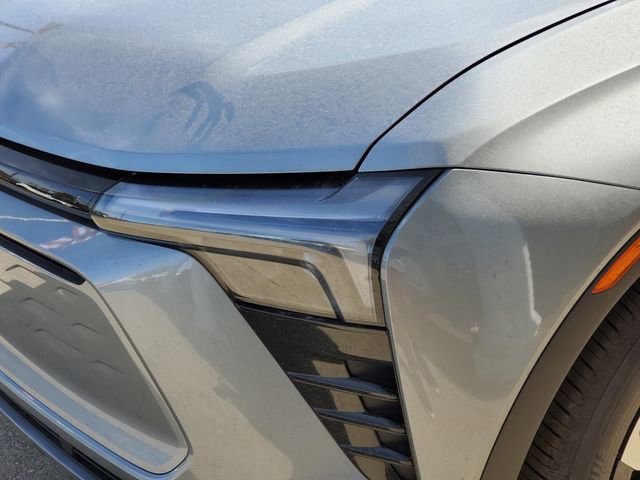 New 2025 Chevrolet Blazer EV LT image 10