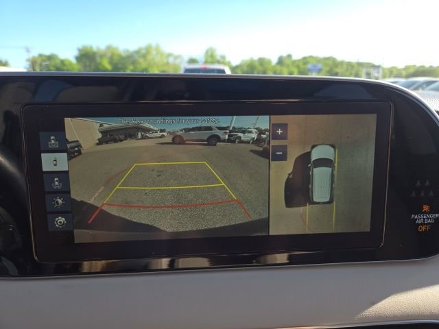 Used 2021 Hyundai Palisade Limited w/ Winter Package image 32