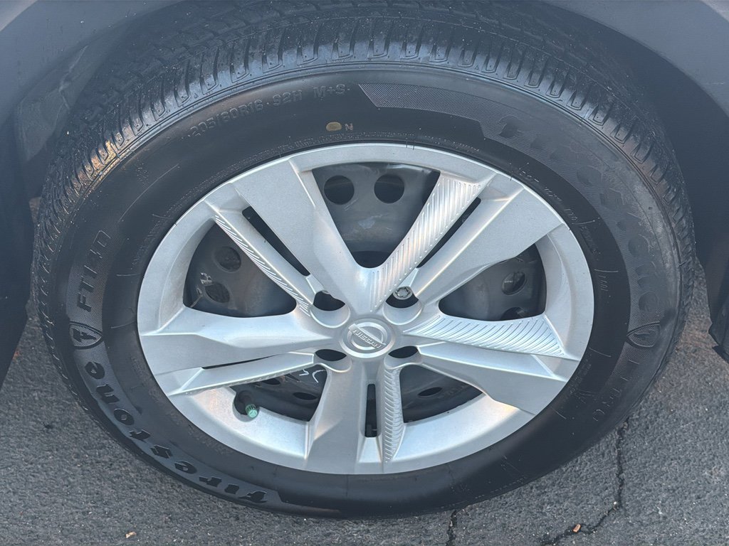 Certified 2023 Nissan Kicks S image 9