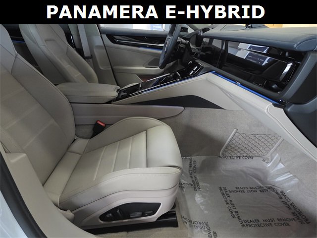 Used 2026 Porsche Panamera 4 image 10