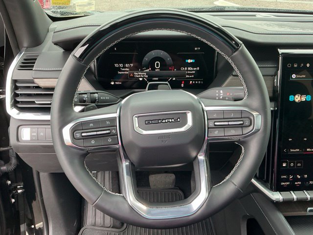 Used 2025 GMC Acadia Denali w/ Super Cruise Package FWD image 33