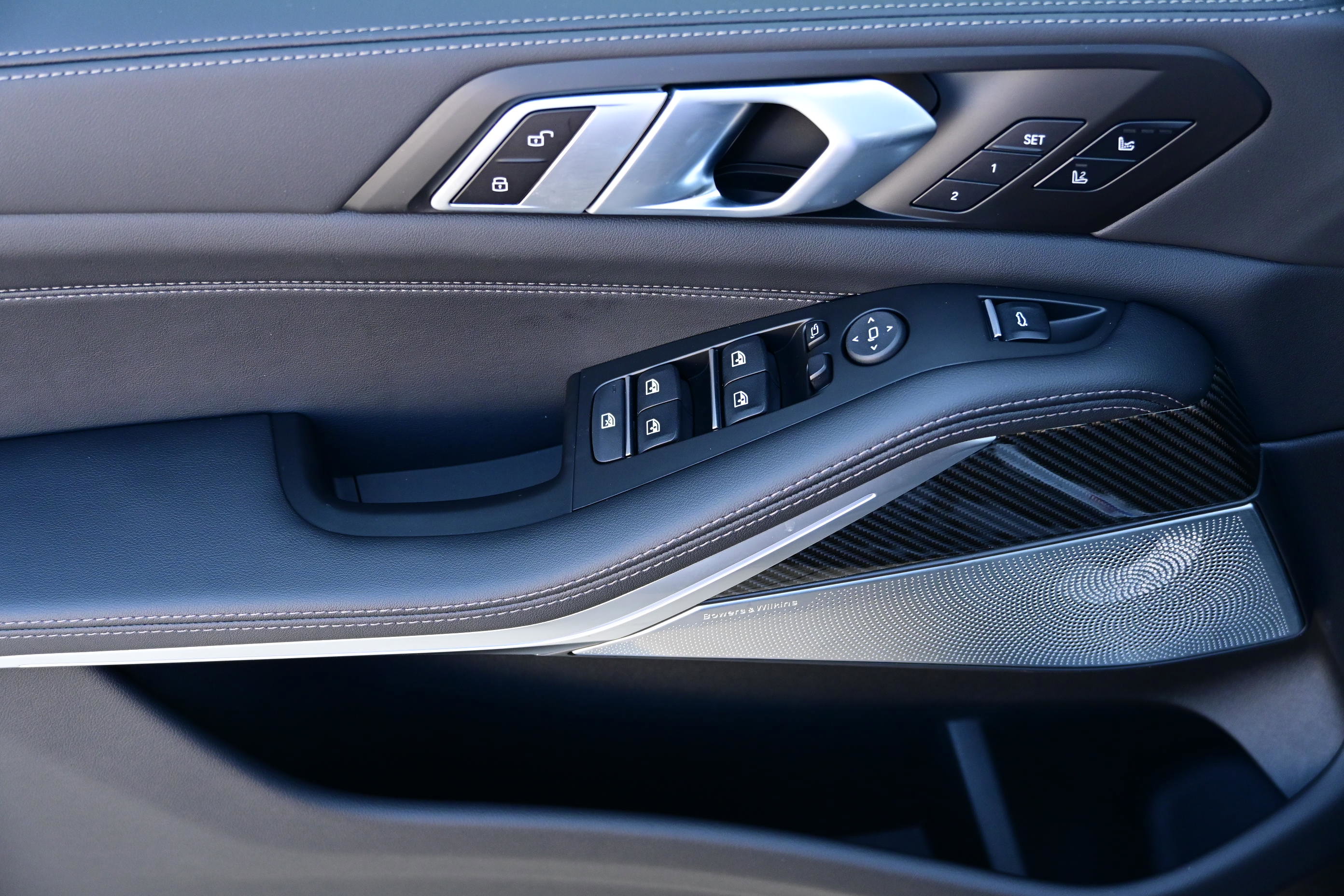 New 2026 BMW X5 M60i image 30