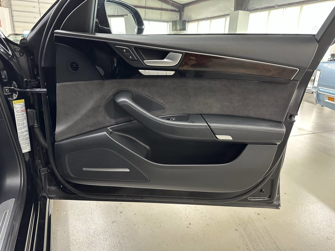 Used 2017 Audi A8 L 3.0T image 16