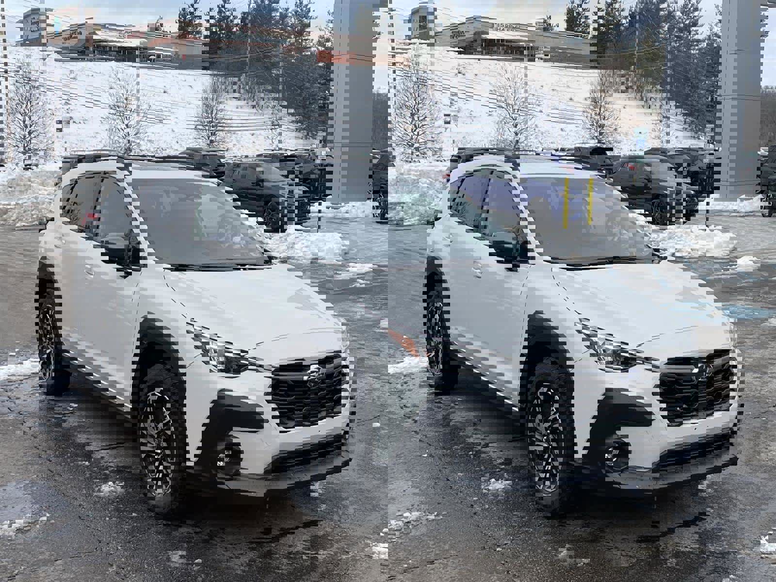 Used 2024 Subaru Crosstrek 2.0i Premium image 7