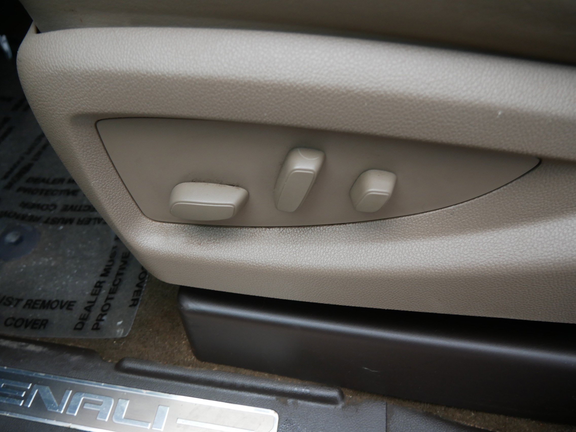 Used 2015 GMC Sierra 3500 Denali w/ Duramax Plus Package image 19