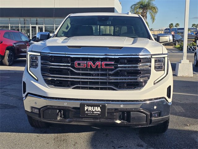 New 2026 GMC Sierra 1500 SLT image 2