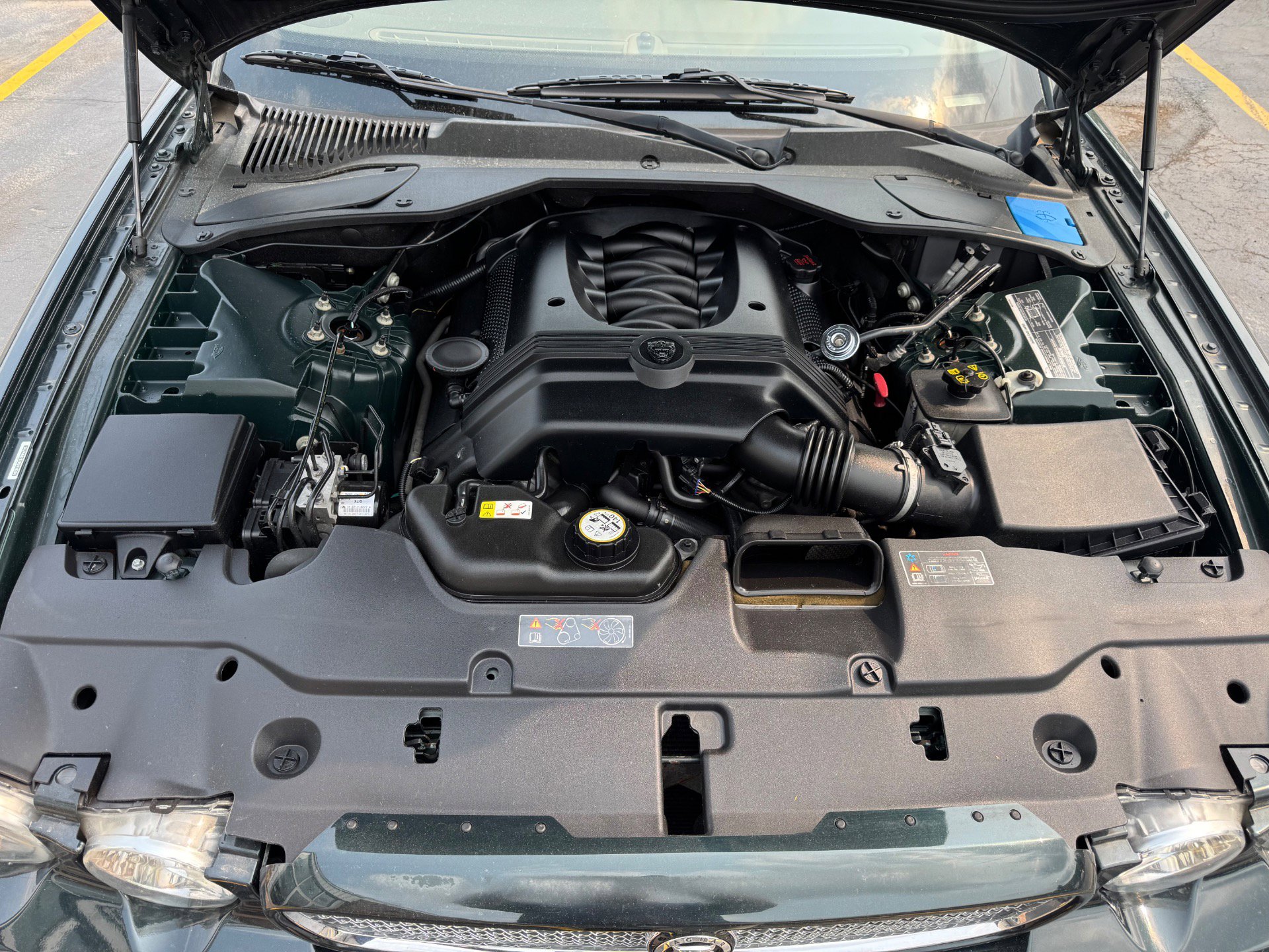 Used 2008 Jaguar XJ8 L image 27