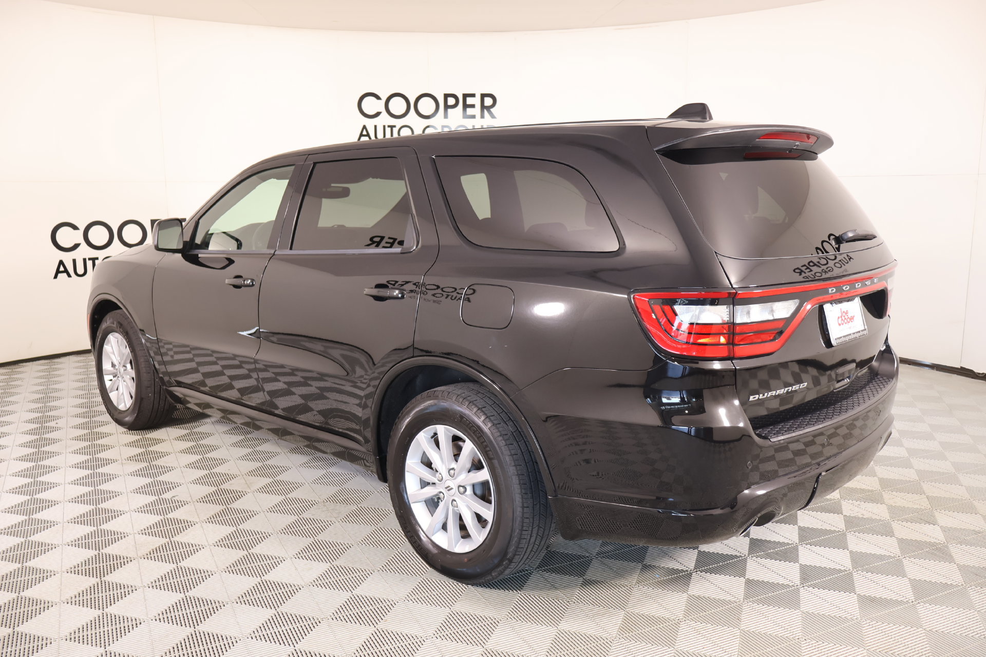 Used 2025 Dodge Durango GT RWD image 24