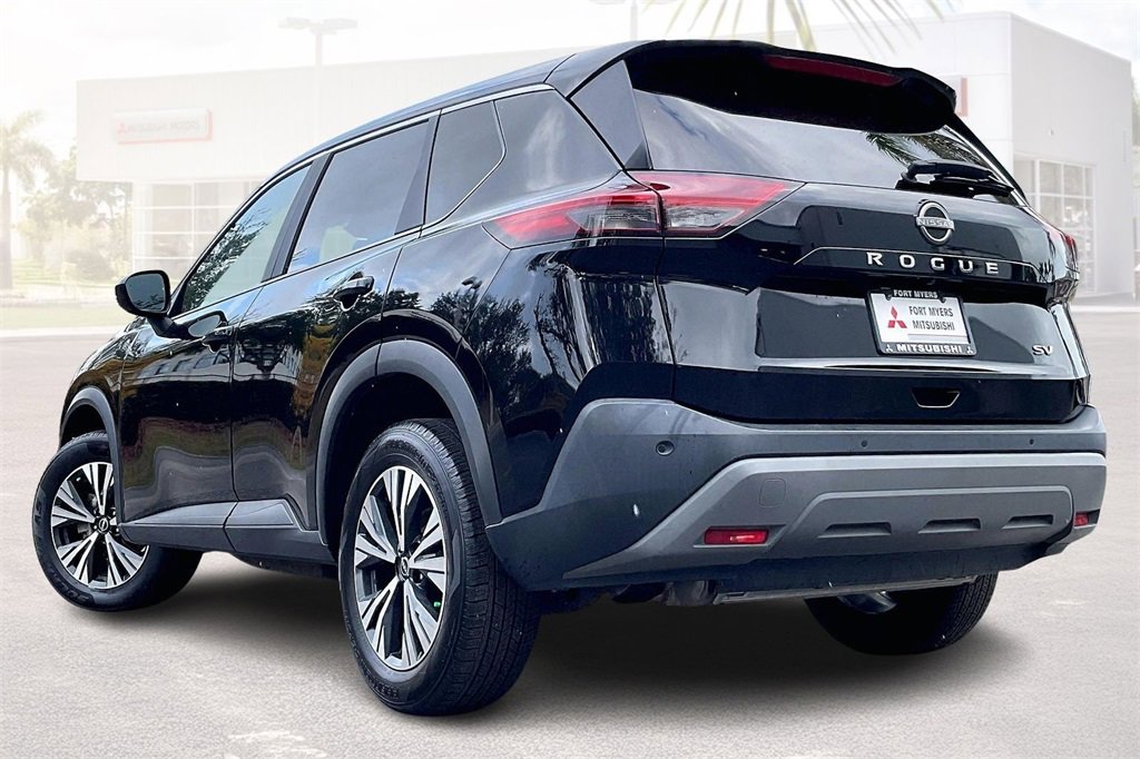 Used 2023 Nissan Rogue SV image 31