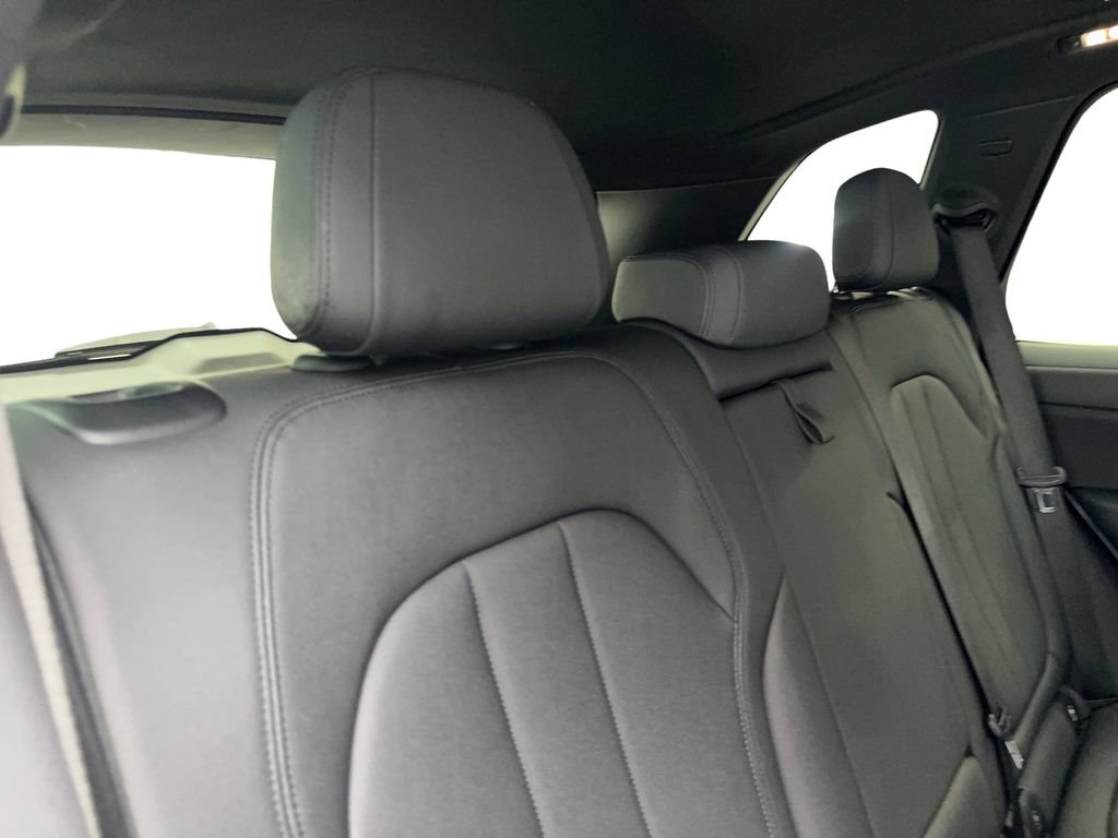 Used 2020 BMW X5 sDrive40i w/ Convenience Package RWD image 41