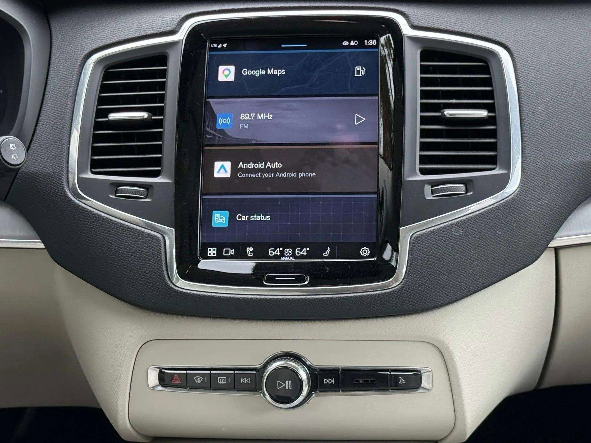 Used 2023 Volvo XC90 B5 Core w/ Protection Package Premier image 28