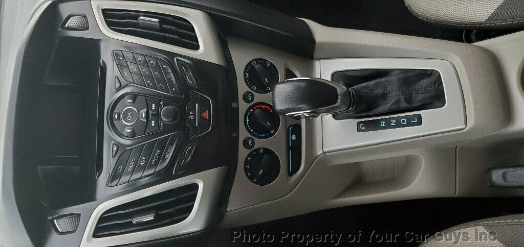 Used 2013 Ford Focus SE image 23