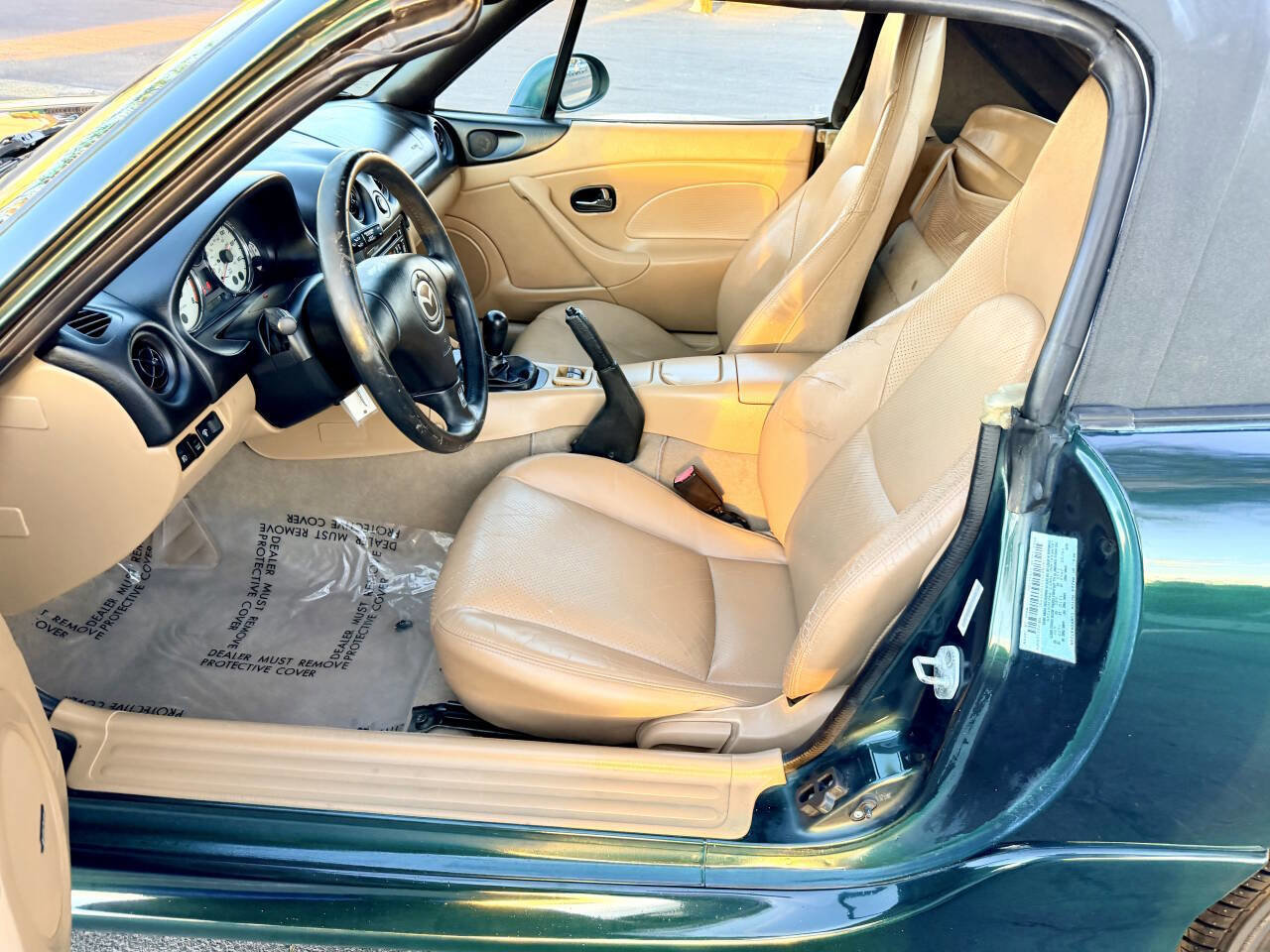 Used 2001 MAZDA MX-5 Miata LS image 18