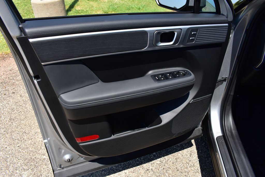 New 2025 Hyundai Santa Fe Limited image 14