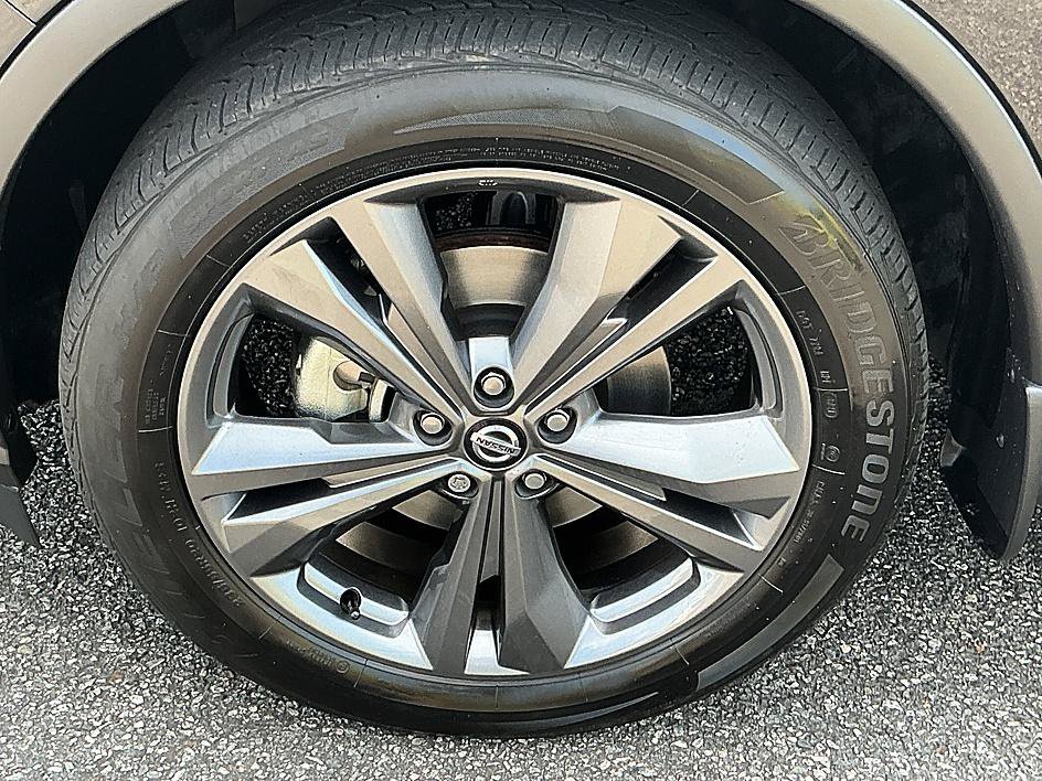 Certified 2022 Nissan Murano Platinum w/ Cargo Package AWD/4WD image 11