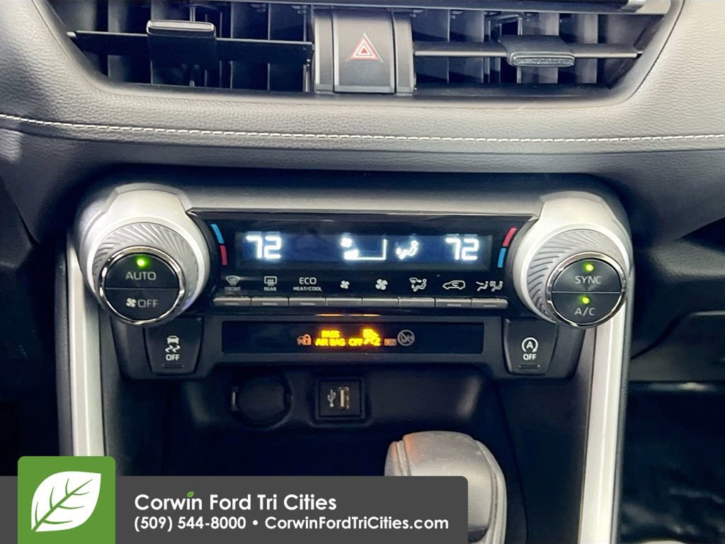 Used 2023 Toyota RAV4 XLE image 9