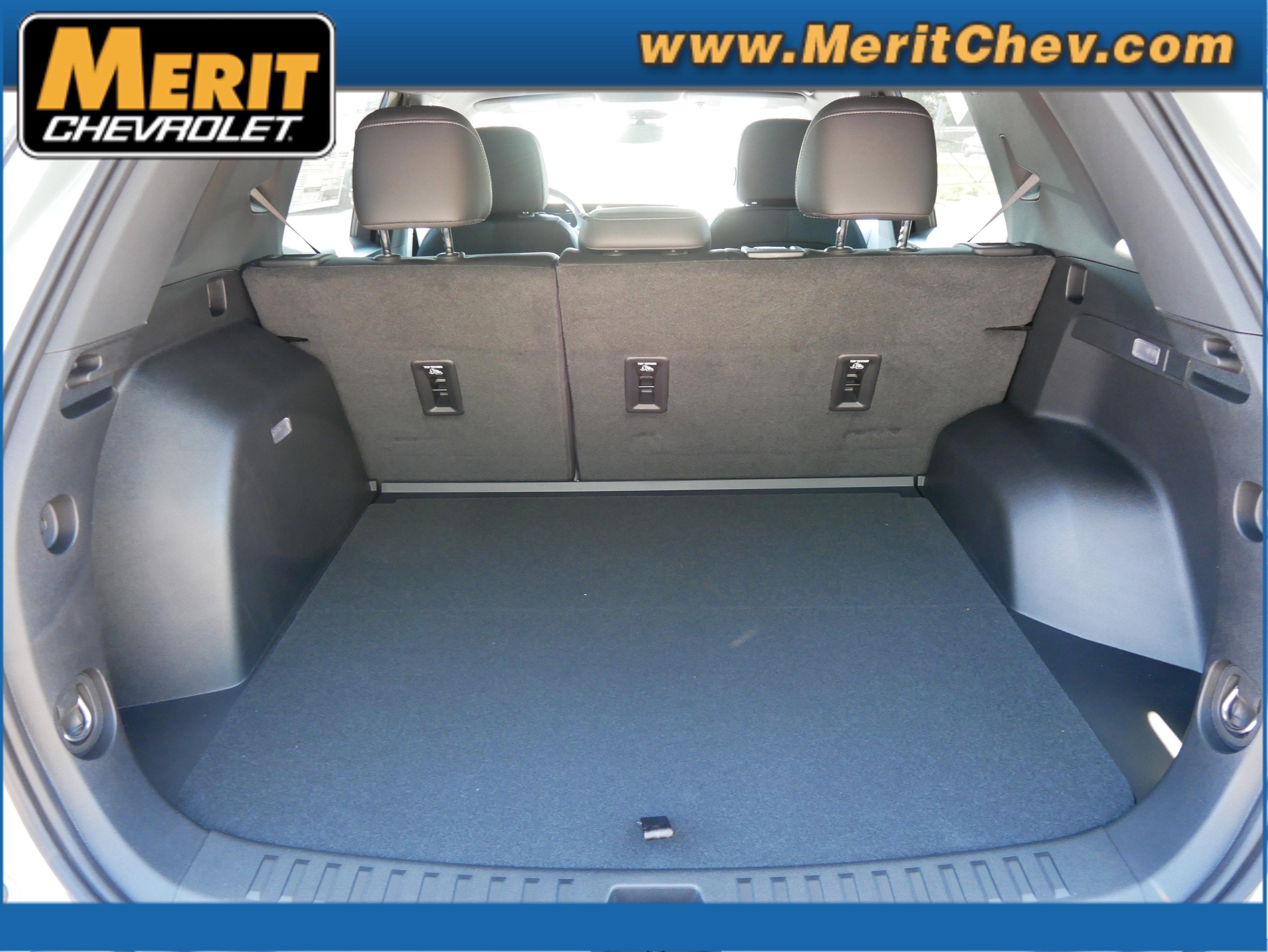 New 2026 Chevrolet Equinox LT w/ Convenience Package II image 6