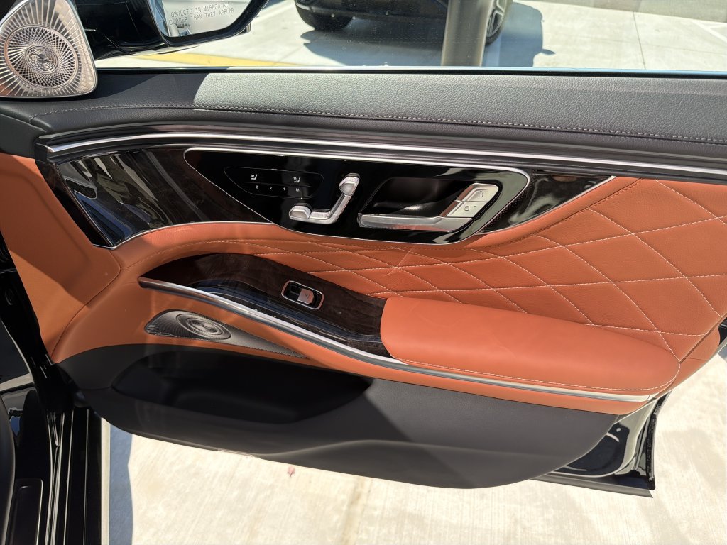 New 2027 Mercedes-Benz S 580 4MATIC Sedan image 14
