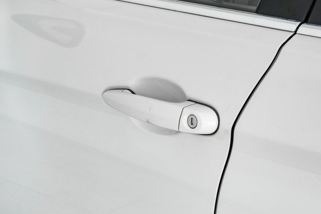 Used 2018 BMW 330e image 42