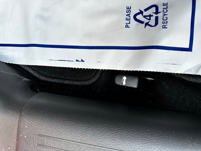 New 2025 Nissan Versa SV w/ Trunk Package image 22