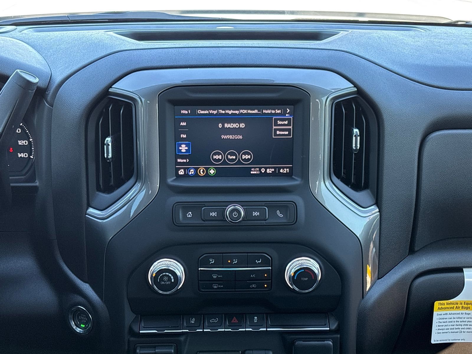 New 2026 GMC Sierra 2500 Pro w/ Convenience Package image 4